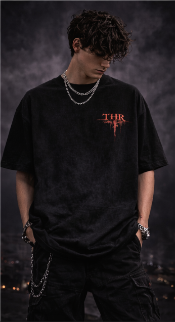 THR – Gothic Knight Silhouette Oversized Tee